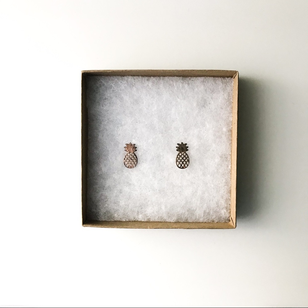 (FREE WHEN BUNDLED) Pineapple Earrings 🍍